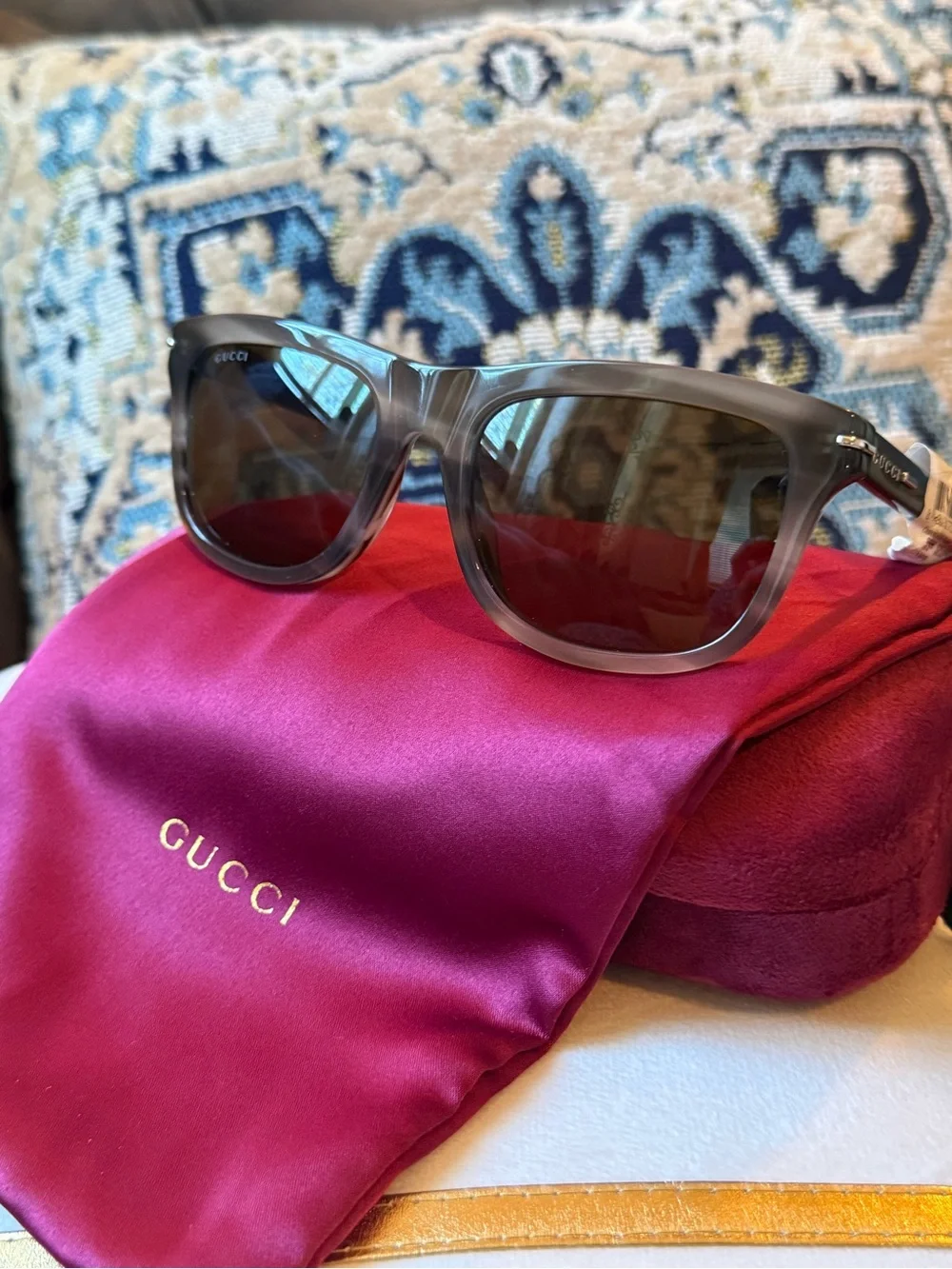 NWT Gucci Men’s Gray Acetate Sunglasses with Dark Lenses Gucci GG1444S 003